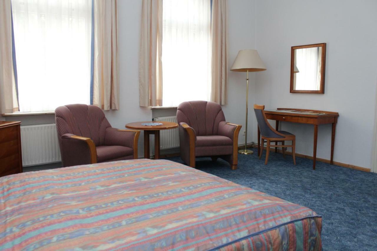 Weinkeller Wölk Hotell Naumburg  Exteriör bild